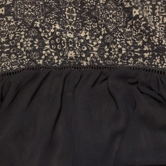 See-through Blue peplum top size 12 - Picture 5 of 6